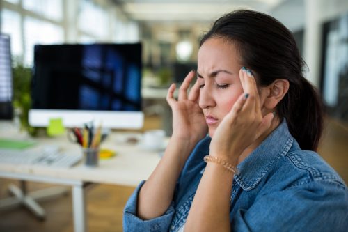 La migraña: el dolor invisible que afecta a las mexicanas